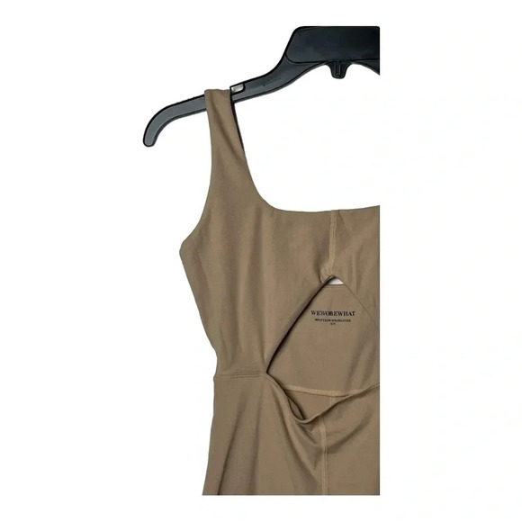 1565. WEWOREWHAT SLEEVELESS CUTOUT BODYSUIT WITH SHORT KEYHOLE IN FRONT BEIGE - Picture 2 of 10